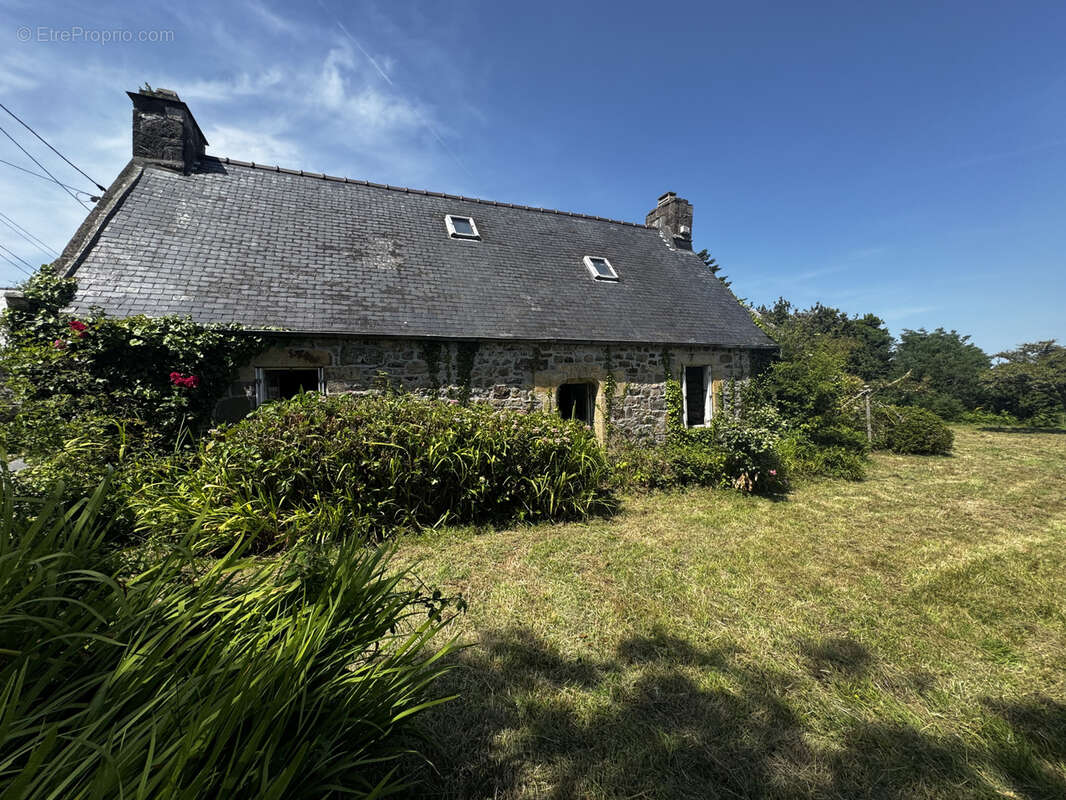 Maison à ROSCANVEL