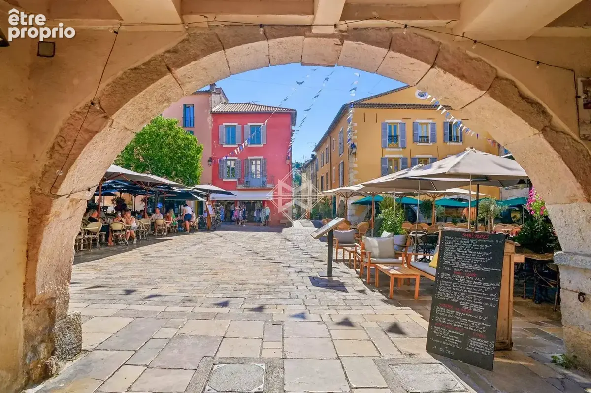 Photo Appartement à Valbonne au prix de 177 000€