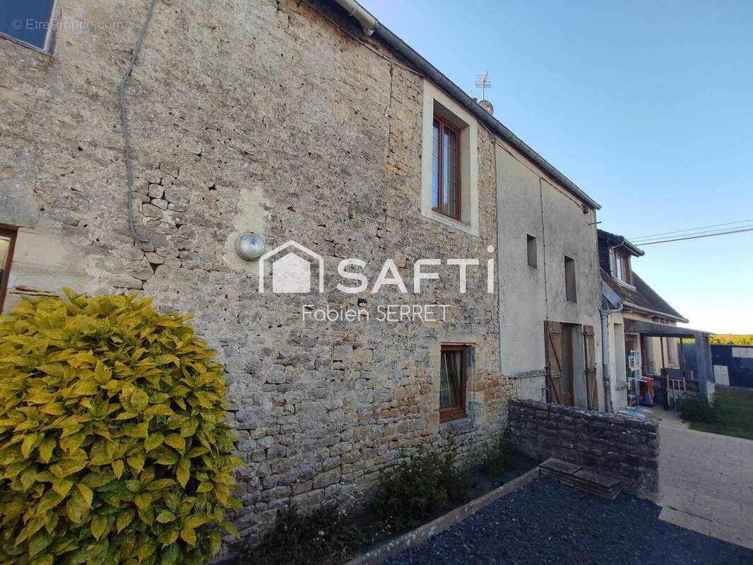 Maison 213 m² à Cricqueville-En-Bessin  - photo 2