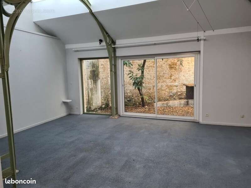 Loft, local commercial ou bureau, cœur de ville, rez de chaussée - photo 9