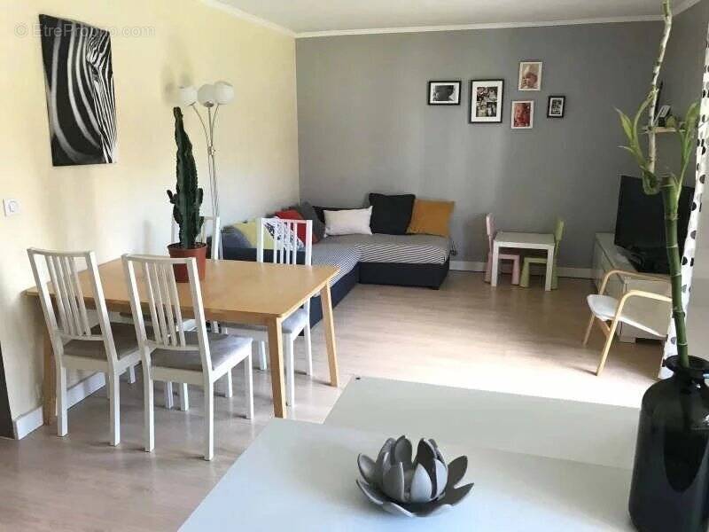 Appartement à LE PERREUX-SUR-MARNE