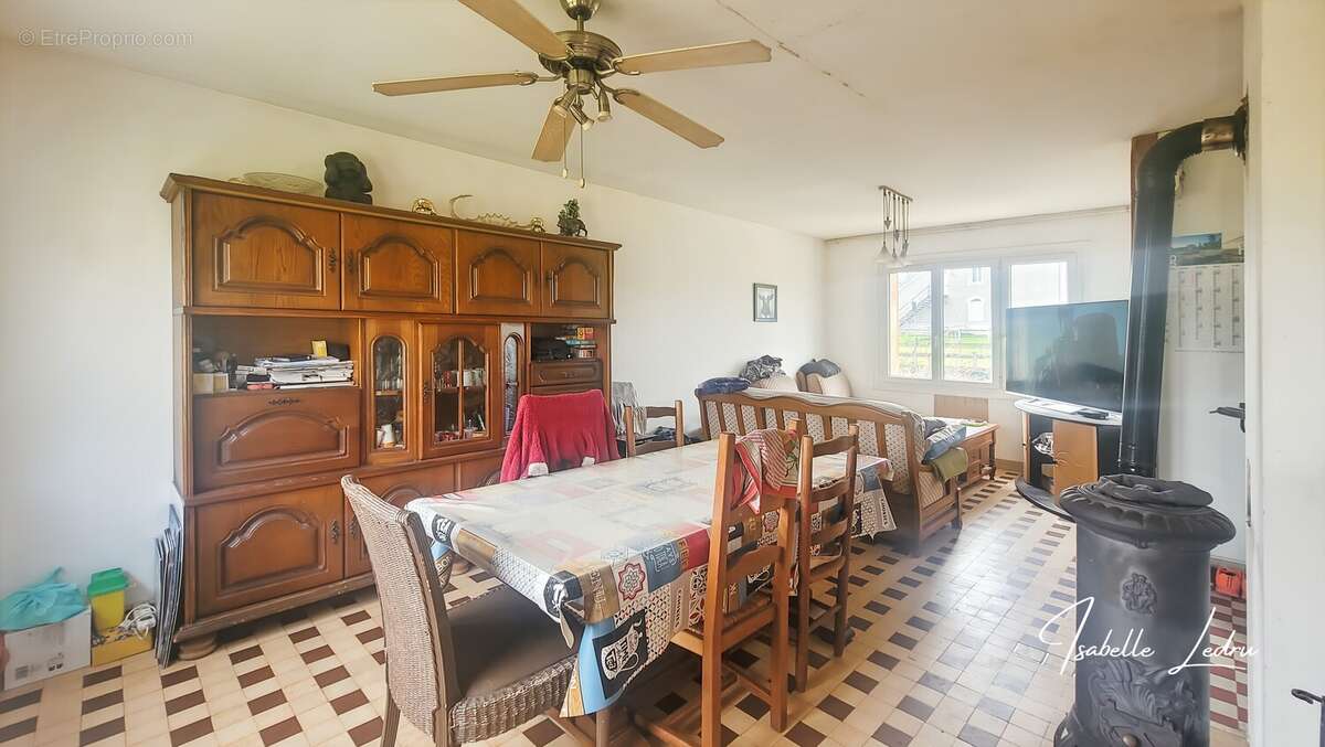 Maison à LA PELLERINE