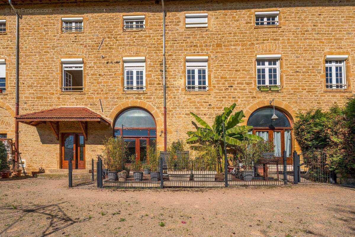 Appartement à BULLY