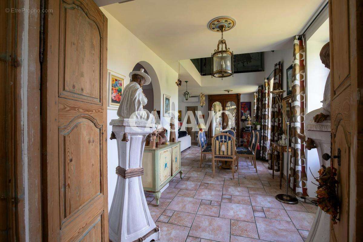 Vente Maison 7 pièces de 472m² - 30610 Sauve - photo 8
