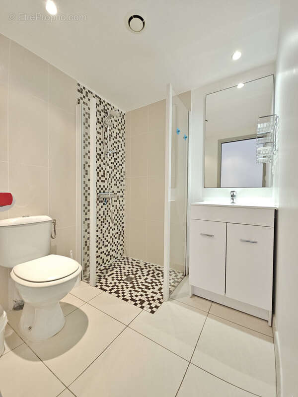 30 minutes d'AJACCIO - Immeuble de 6 appartements pieds dans l'eau - photo 14