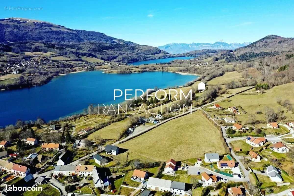 Terrain constructible 530 m² – Lotissement Les Molliès – Saint-Théoffrey – Lot 16 - photo 2
