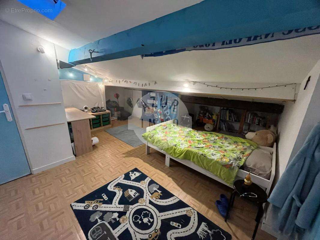 Appartement à SAINT-ZACHARIE