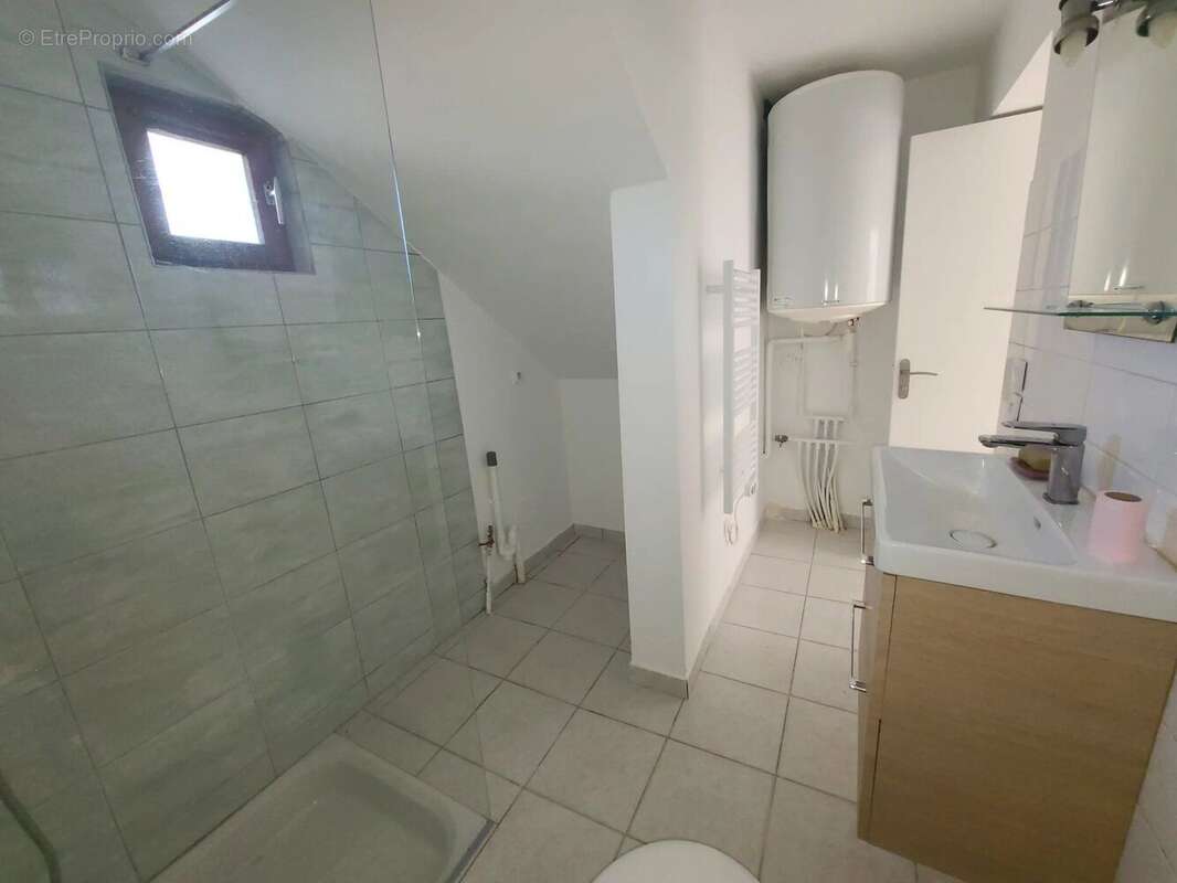 Appartement à SAINT-MARCEL-LES-VALENCE