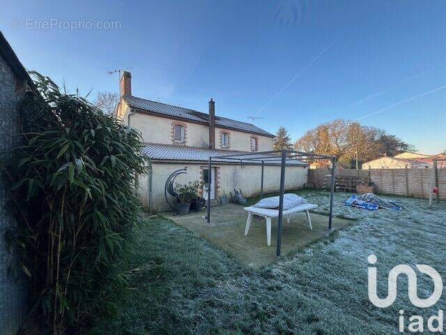 Photo 1 - Maison à SAINT-DENIS-LA-CHEVASSE