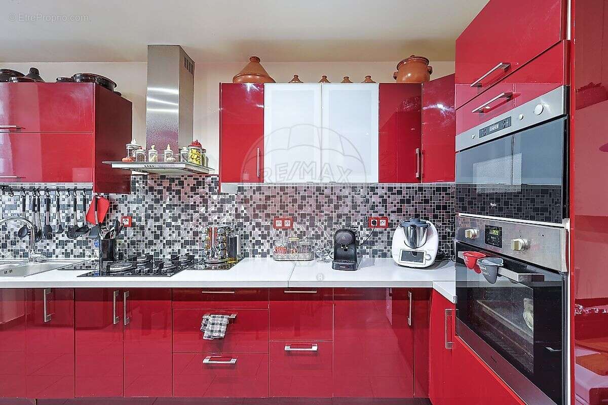 Appartement à MARSEILLE-2E