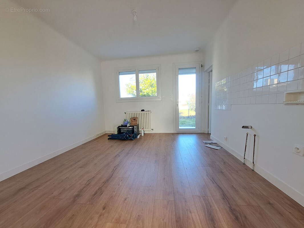 Maison à SAINT-CHRISTOPHE-DU-LIGNERON