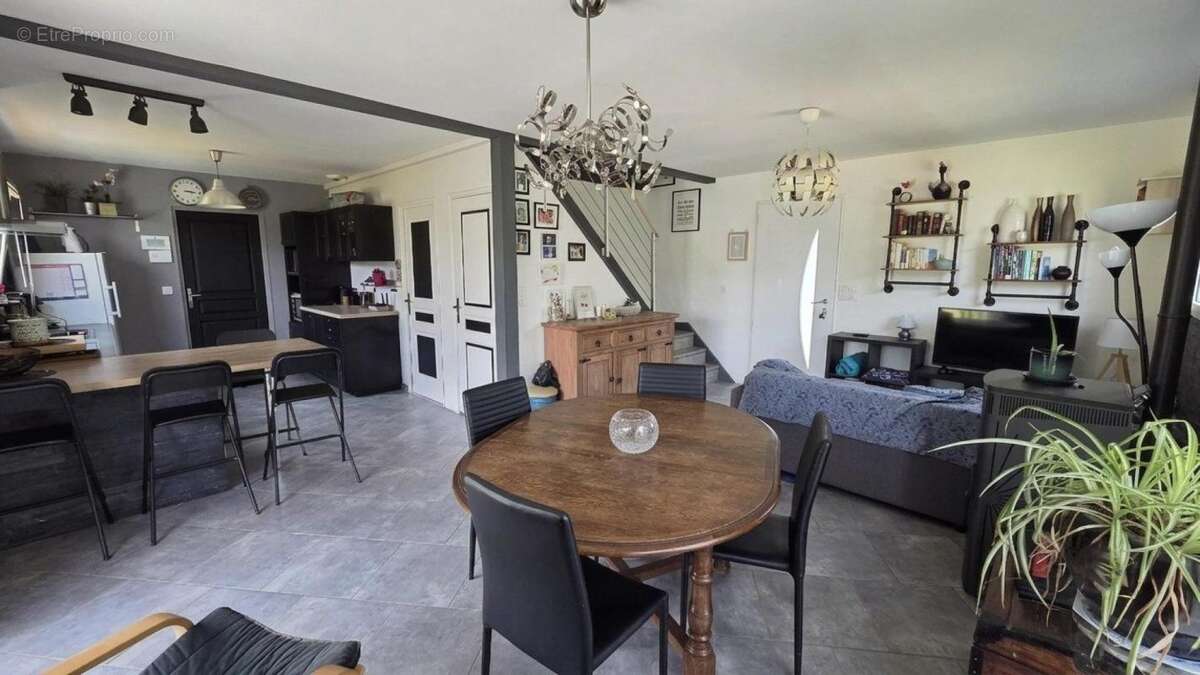 Maison en bardage Bois - 4 chambres - 35120 - LA BOUSSAC - photo 3