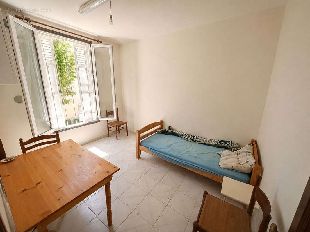 Appartement 28 m² à Bagnolet  - photo 5