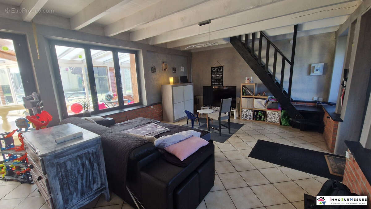 Maison à AUDINCTHUN