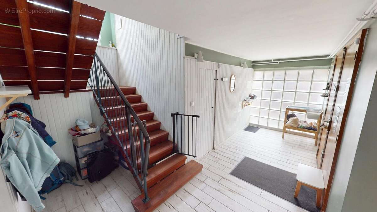 Maison 118 m² à Orleans  - photo 2