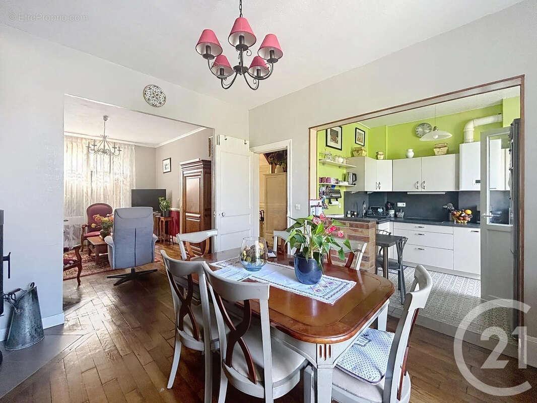 Maison à SAINT-MEMMIE