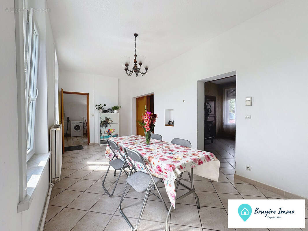 Maison à CERFONTAINE