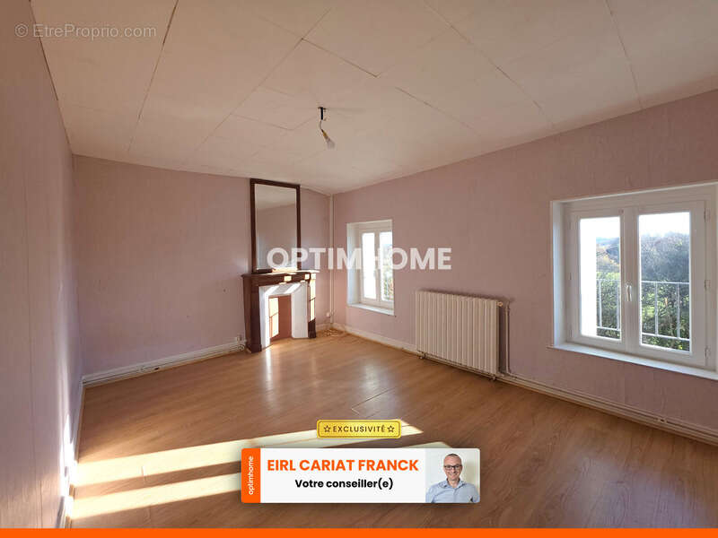 Maison à LE GRAND-BOURG