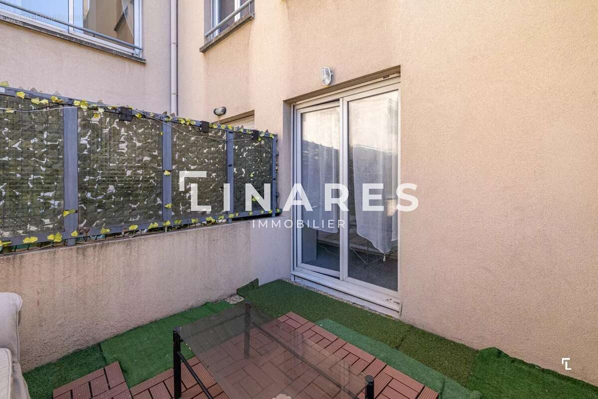 Appartement à MARSEILLE-6E