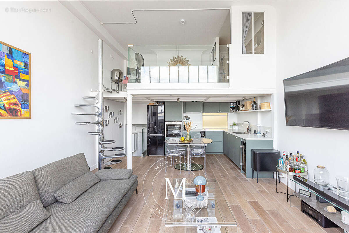 Appartement à MONTROUGE