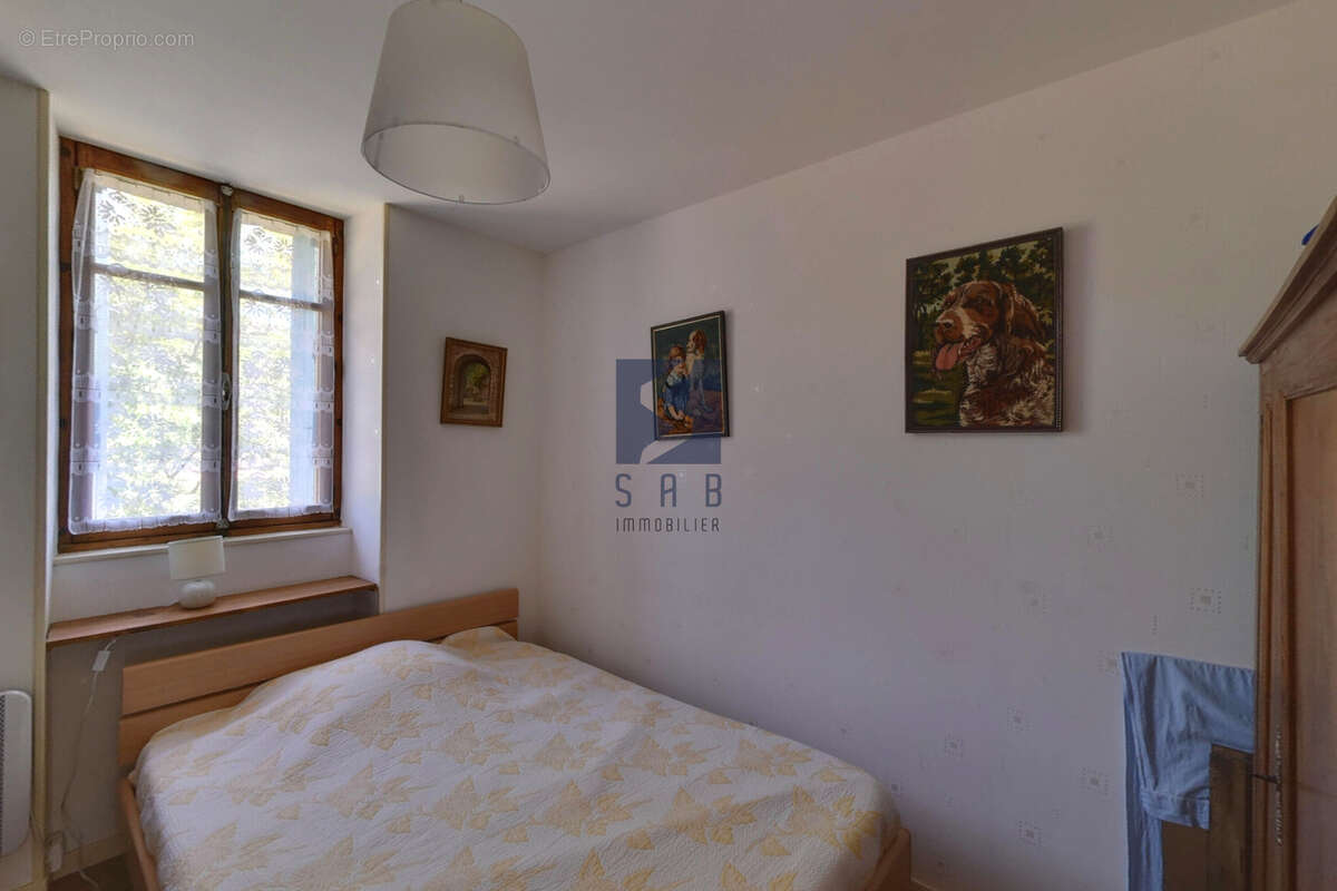 Maison à MARCOLS-LES-EAUX