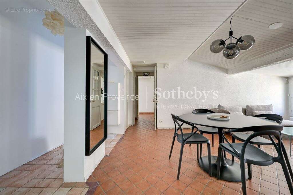 Appartement à AIX-EN-PROVENCE