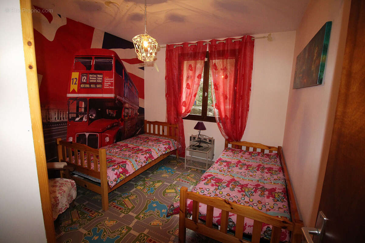 Maison dans un environnement calme - photo 7