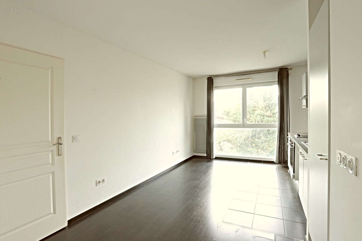 Appartement à ISSY-LES-MOULINEAUX
