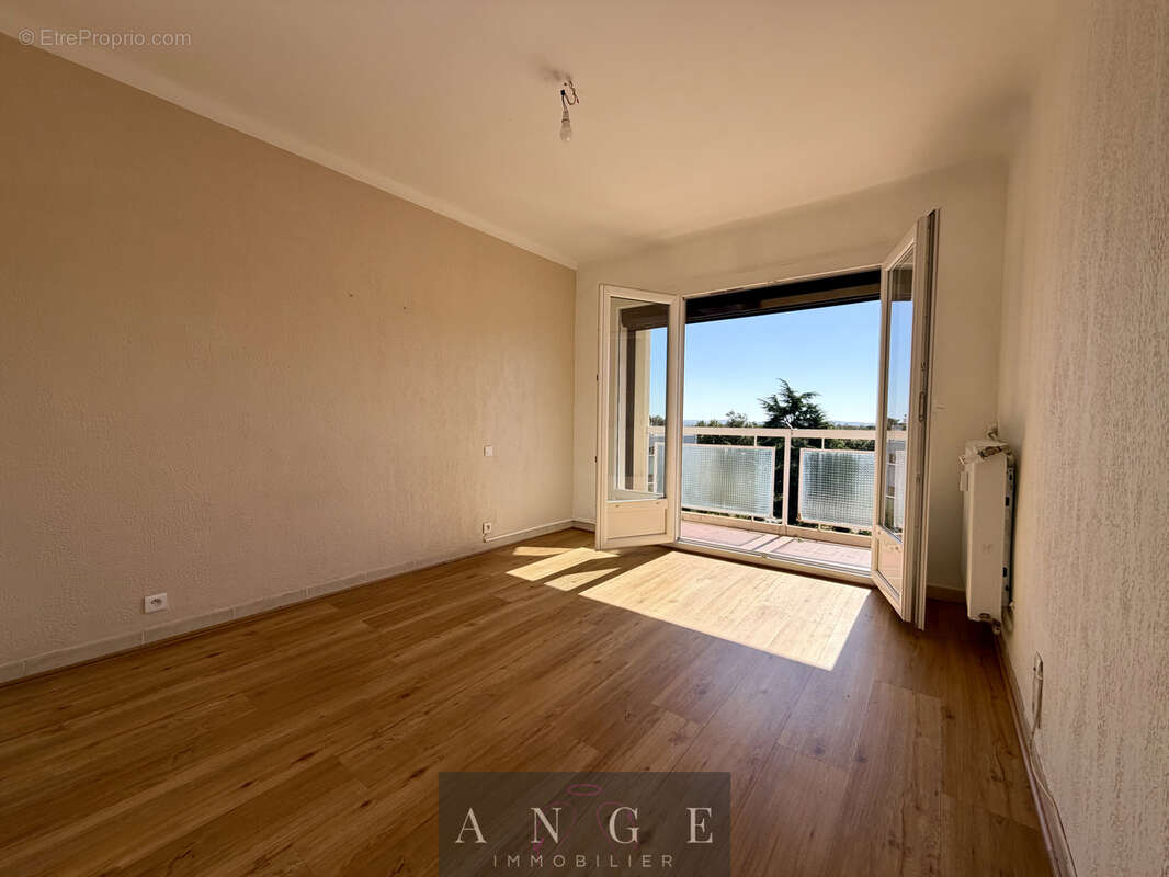Appartement à HYERES