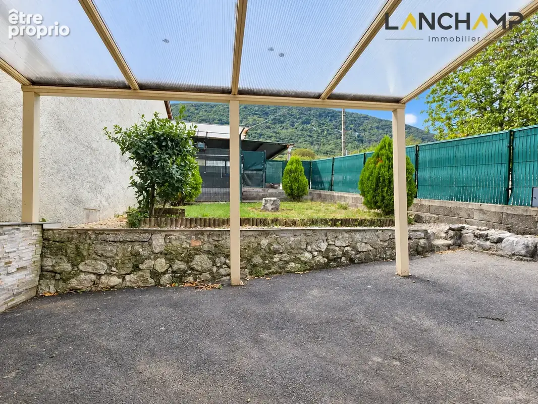 ANGLEFORT Maison de village avec studio indépendant et extérieurs - photo 11