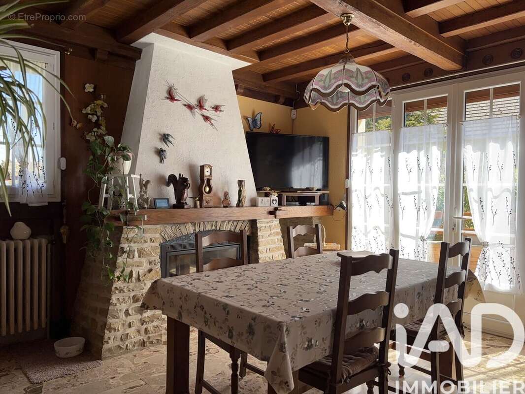 Photo 2 - Maison à GASNY