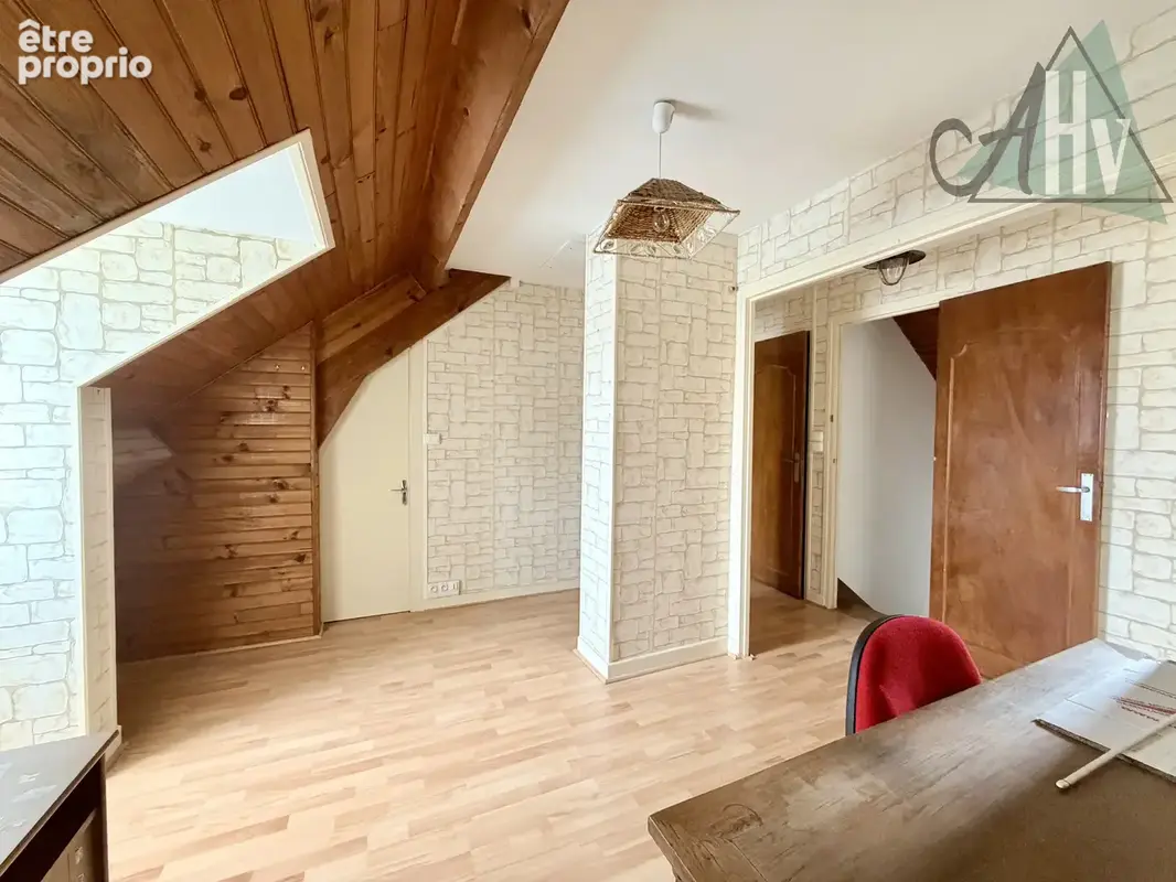 Maison avec sous-sol total - 3 chambres - photo 13