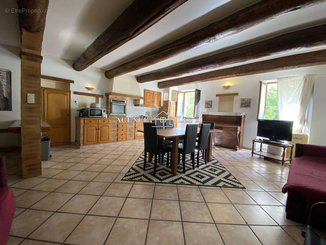 Loft 100 m2 13002 - photo 4