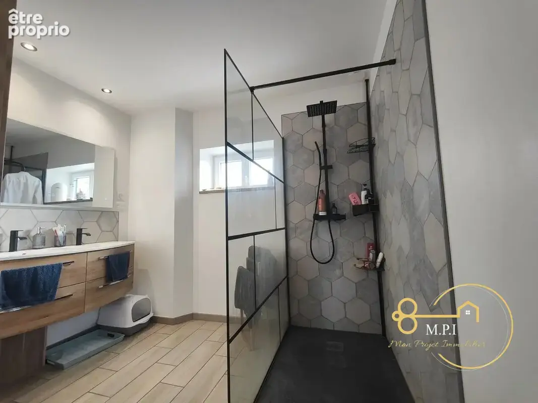 Maison 4 pièces 100 m² à vendre à Mezieres-Sur-Ponthouin (72290) - photo 6