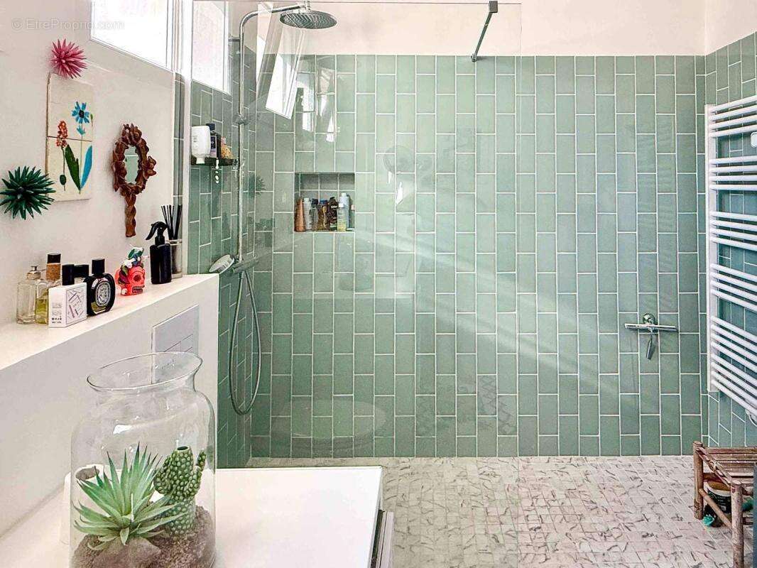 Appartement 72 m² à Cassis  - photo 6