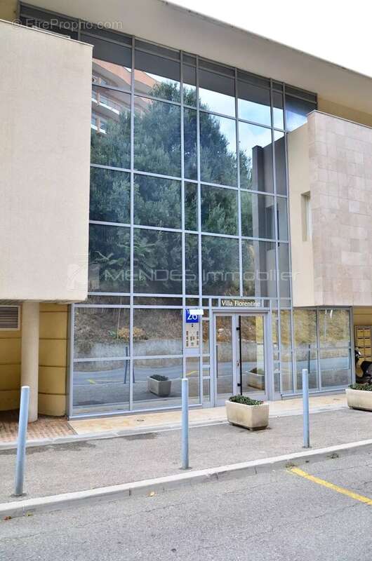 Appartement à BEAUSOLEIL
