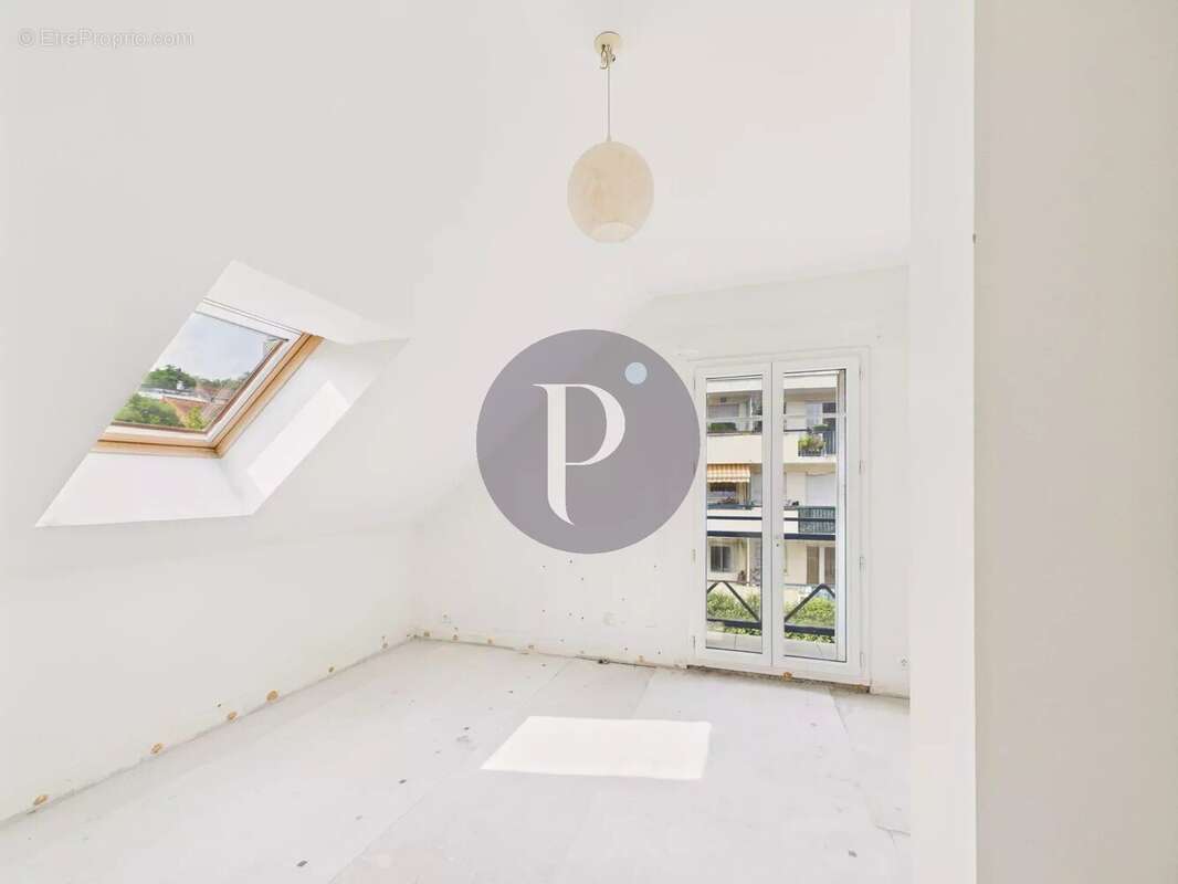 Maison à LE PLESSIS-ROBINSON