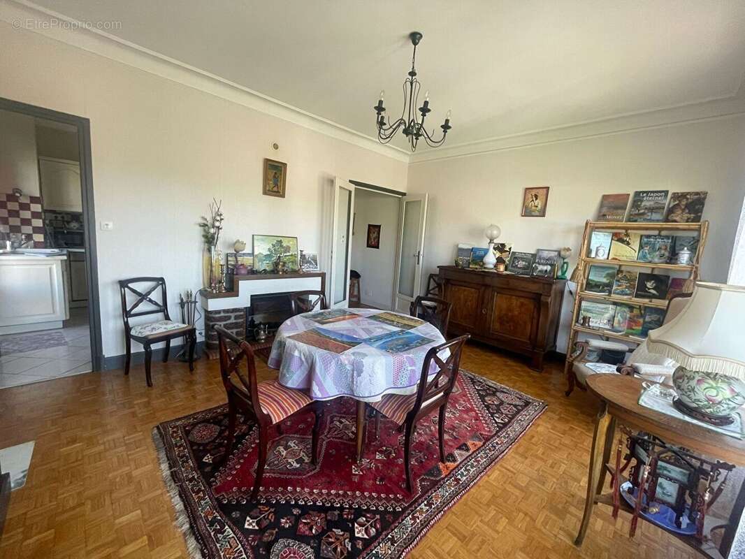 Maison à MILLAU