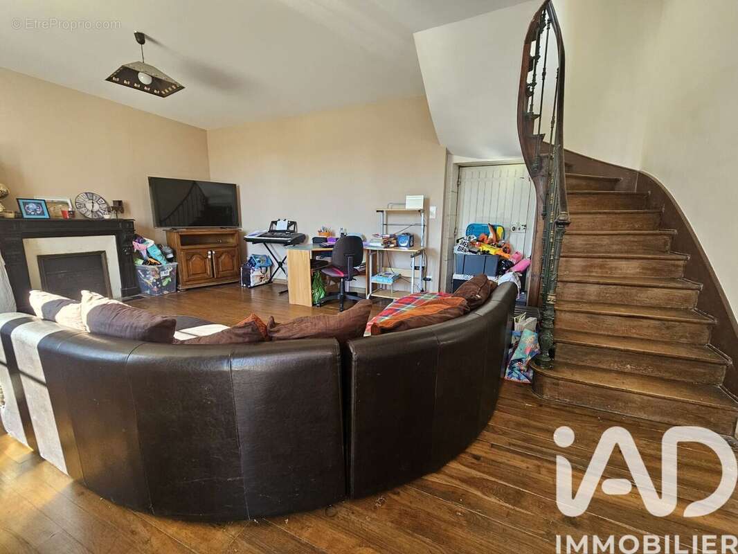 Photo 6 - Maison à XAMBES