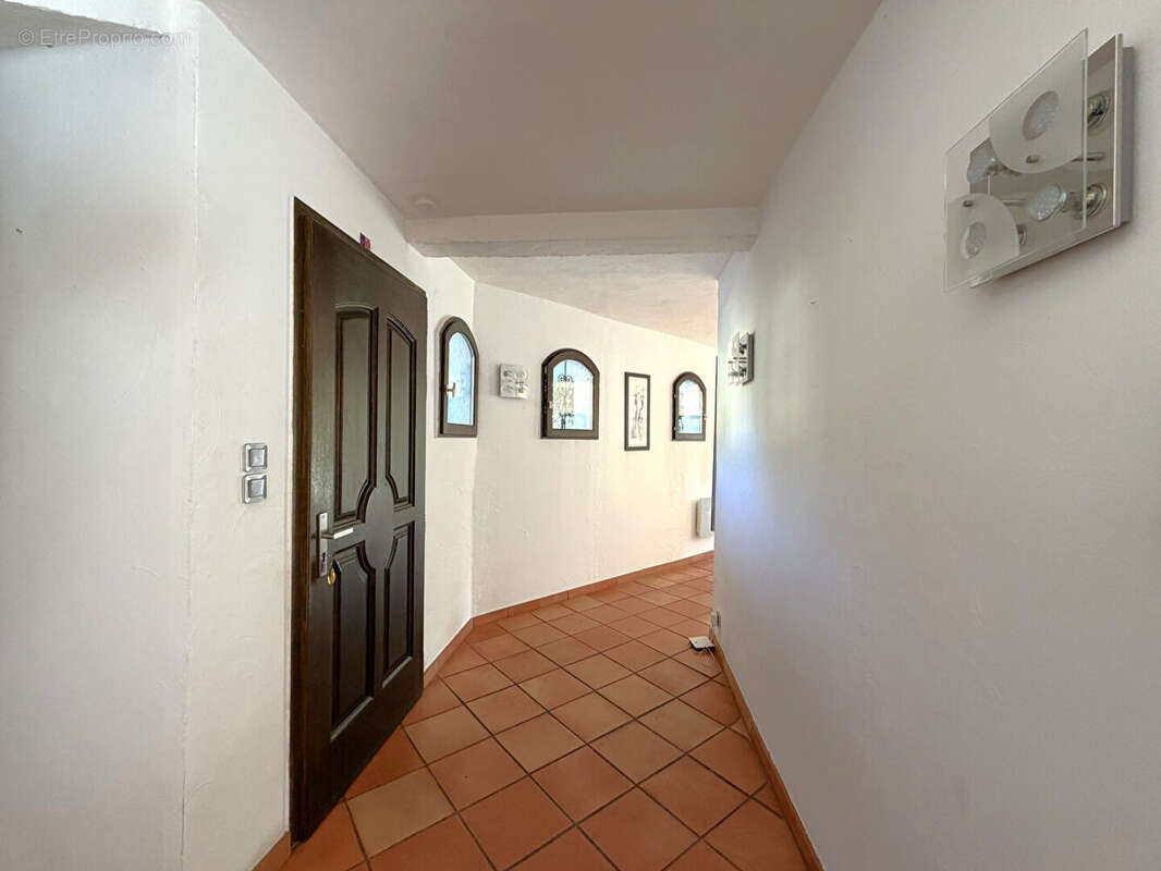 Maison à FAYENCE