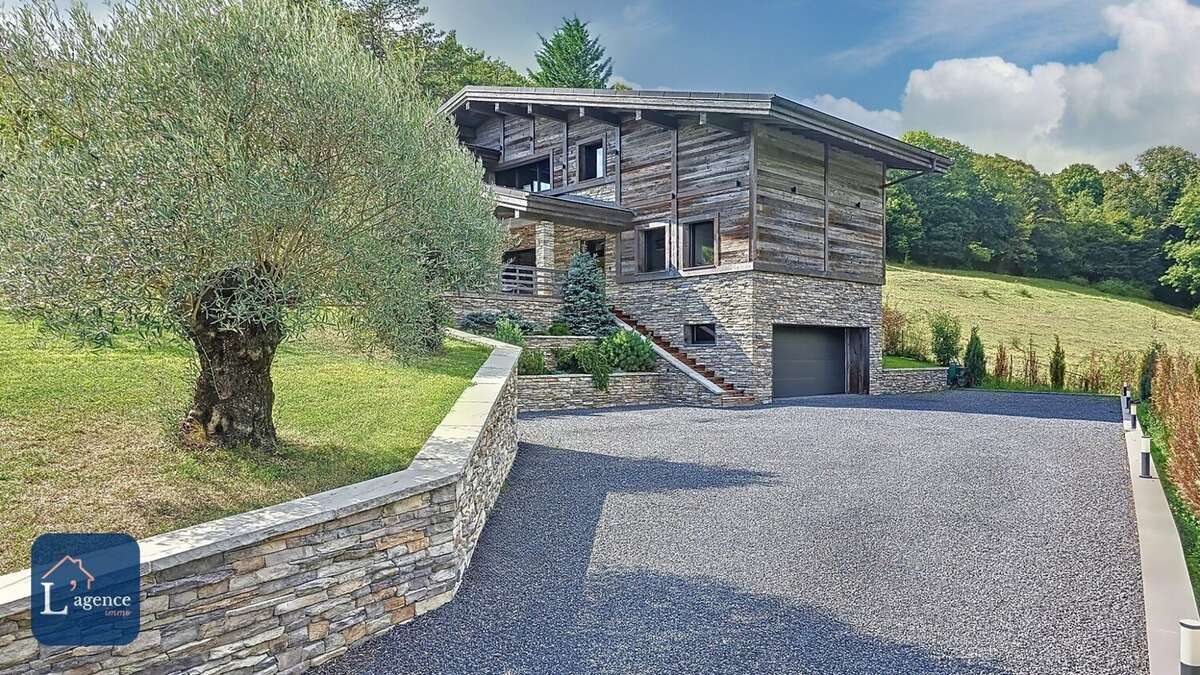 Maison à CHATILLON-EN-MICHAILLE