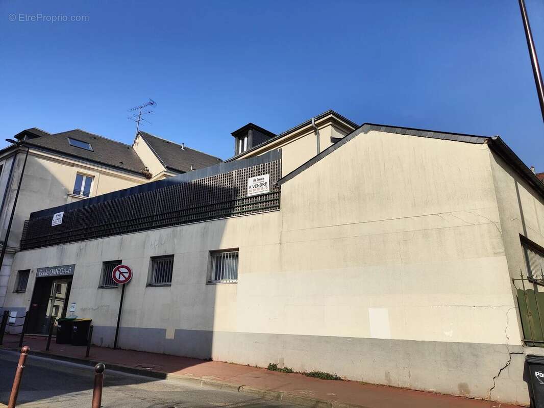 Commerce à CHARENTON-LE-PONT