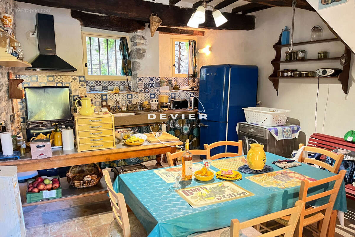 Maison à DURFORT-ET-SAINT-MARTIN-DE-SOSSENAC