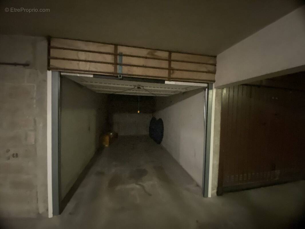 Parking à FORT-MARDYCK