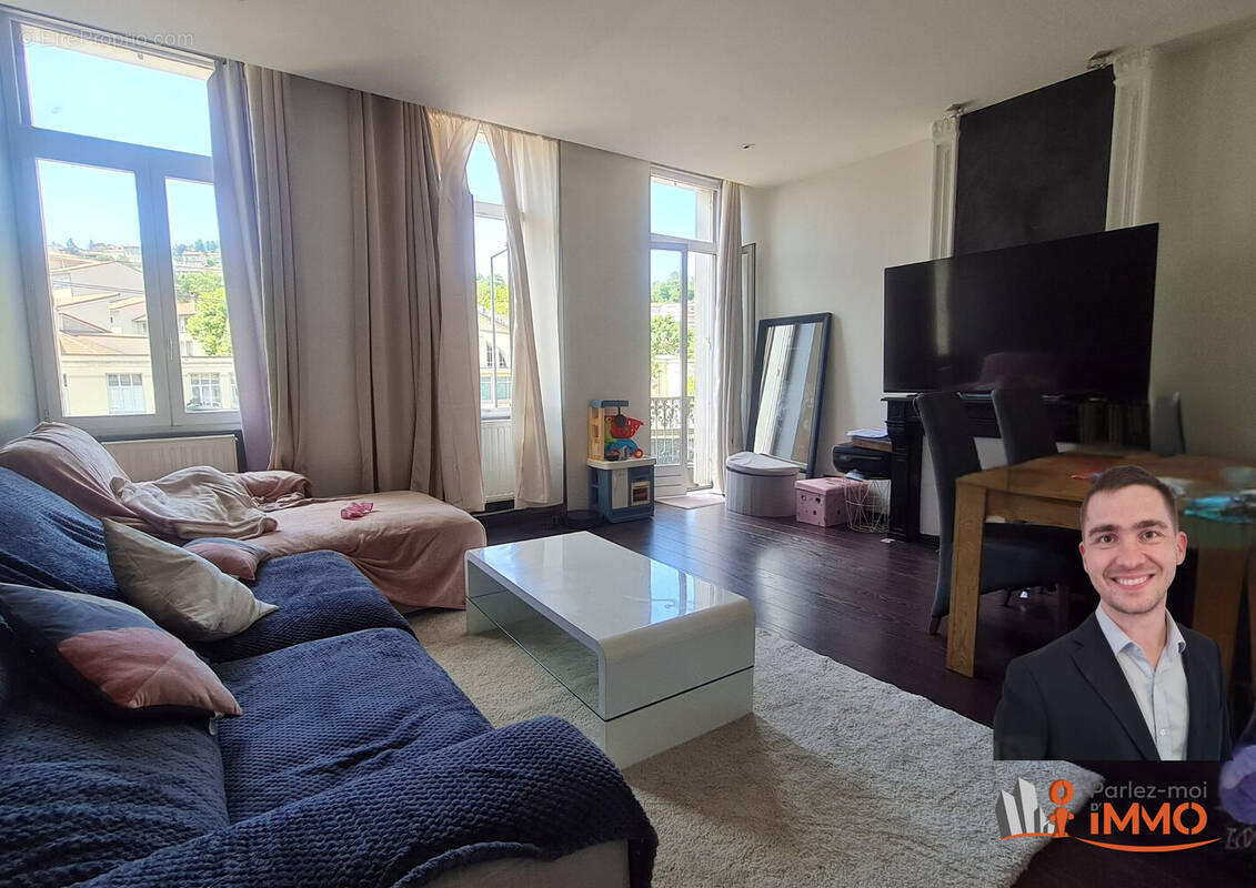 Appartement à SAINT-ETIENNE