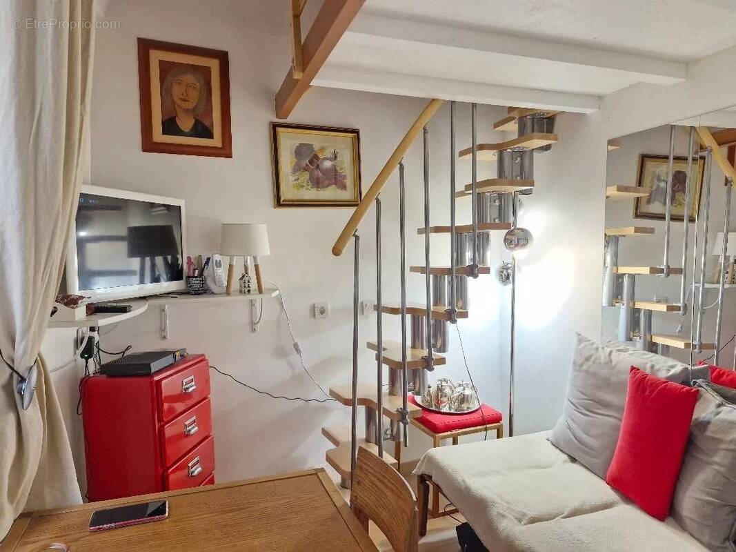 Appartement à PARIS-4E