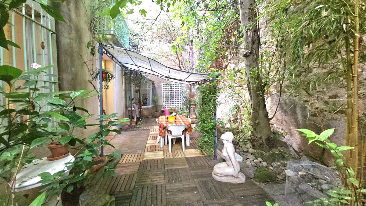 Maison à ESPERAZA