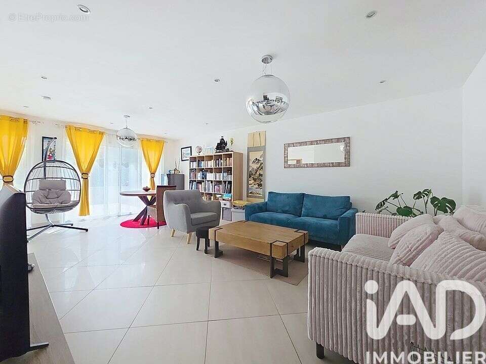 Photo 2 - Maison à BOURGBARRE