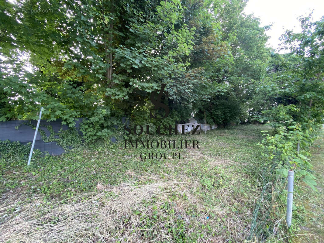 Terrain à BULLY-LES-MINES