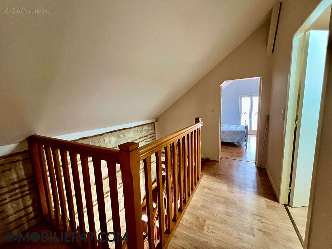 Maison à SAINTE-LIVRADE-SUR-LOT